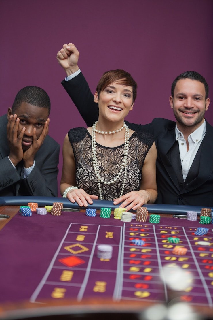 Close-up of live dealer handling cards in v87 com Dragon Tiger studio